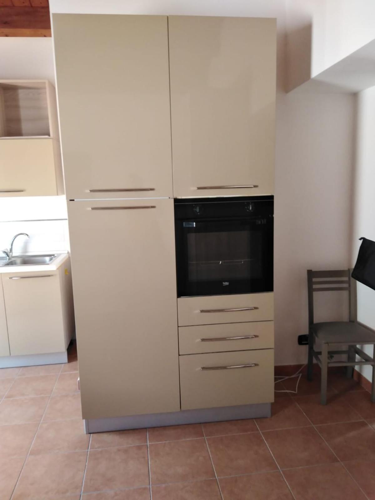 Mansarda Con Terrazzo Privato Apartment Барлета Екстериор снимка