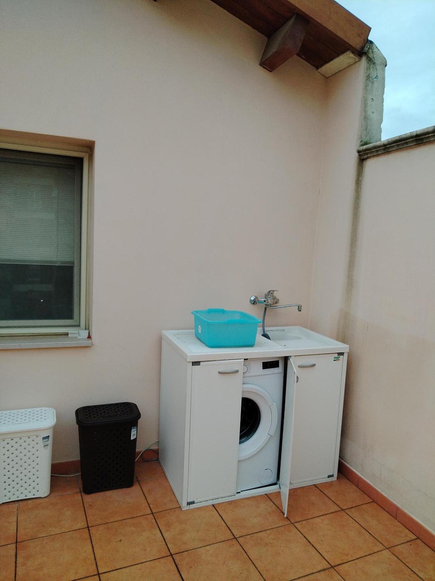 Mansarda Con Terrazzo Privato Apartment Барлета Екстериор снимка